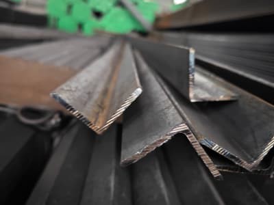 Understanding Steel Angles: Definition, Classification, Advantages And Select...